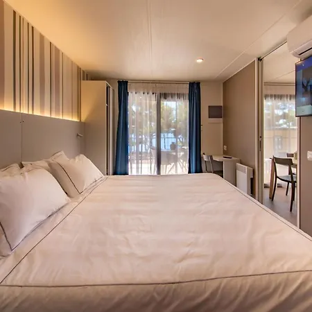 Arena Stoja Homes Holiday park Pula