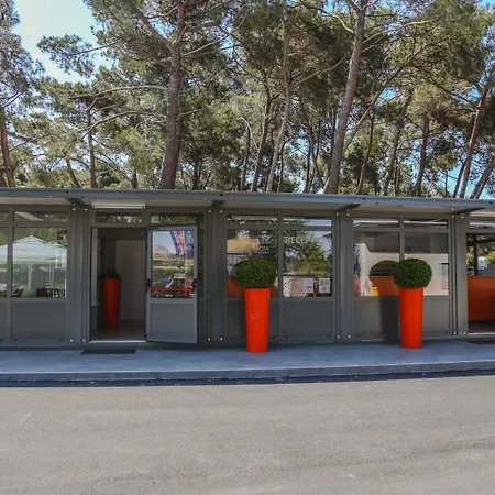 Holiday park Arena Stoja Homes 4*