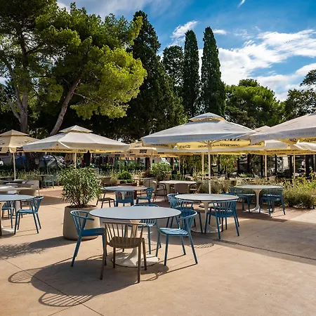 Arena Stoja Homes Prázdninový areál 4*