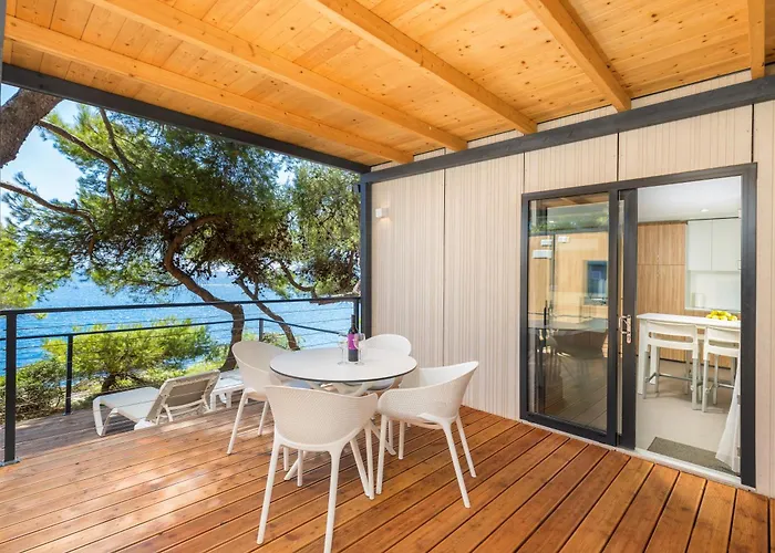 Arena Stoja Homes Pula