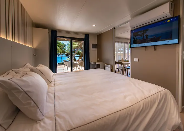 Arena Stoja Homes 4* Pula