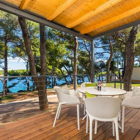 Arena Stoja Homes Pula