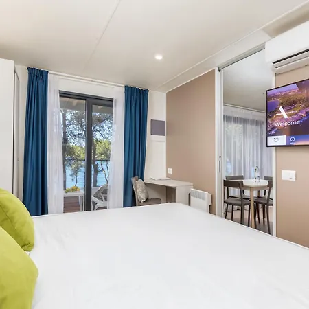 Arena Stoja Homes Ferienpark