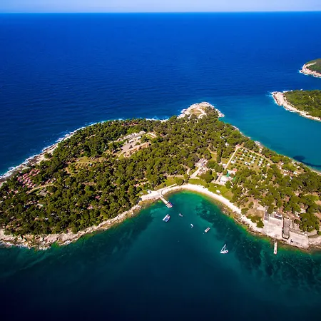 Arena Stoja Homes 4* Pula