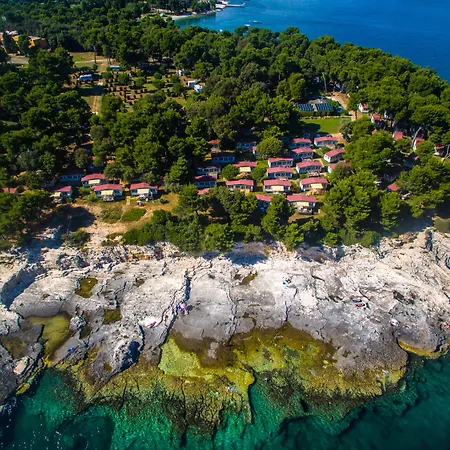 홀리데이파크 Arena Stoja Homes 4*