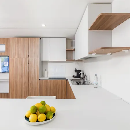 홀리데이파크 Arena Stoja Homes 풀라