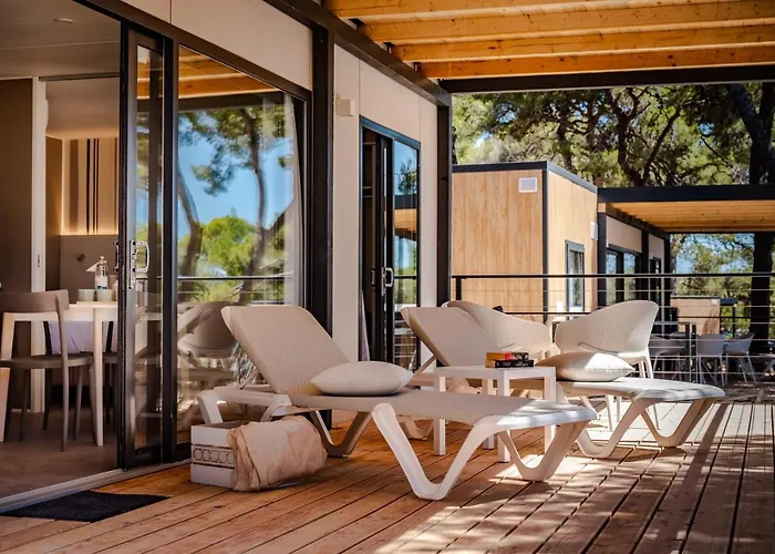 Arena Stoja Homes Kompleks wypoczynkowy