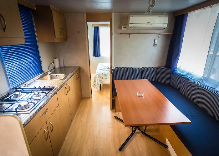 Kompleks wypoczynkowy Arena Stoja Homes