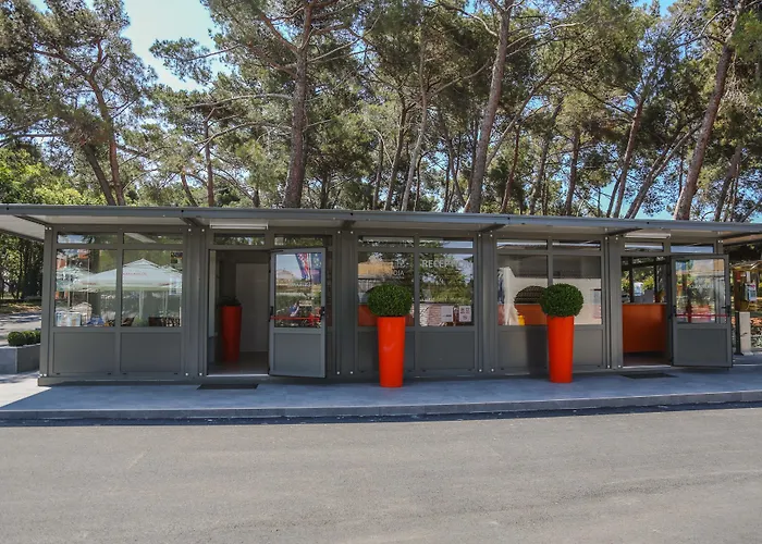 Prázdninový areál Arena Stoja Homes 4*