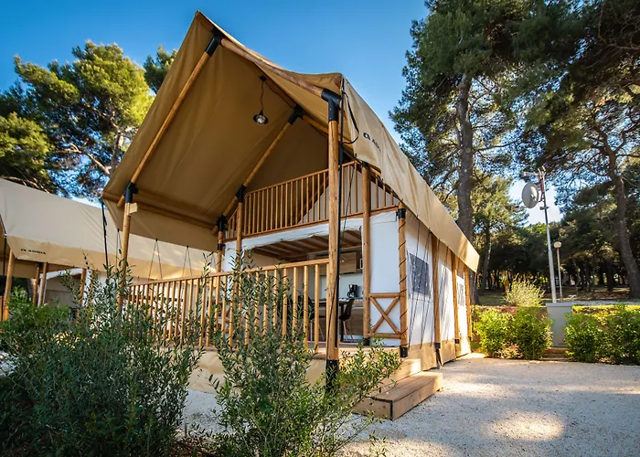 Arena Stoja Homes Kompleks wypoczynkowy