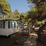 Arena Stoja Homes Kompleks wypoczynkowy 4*